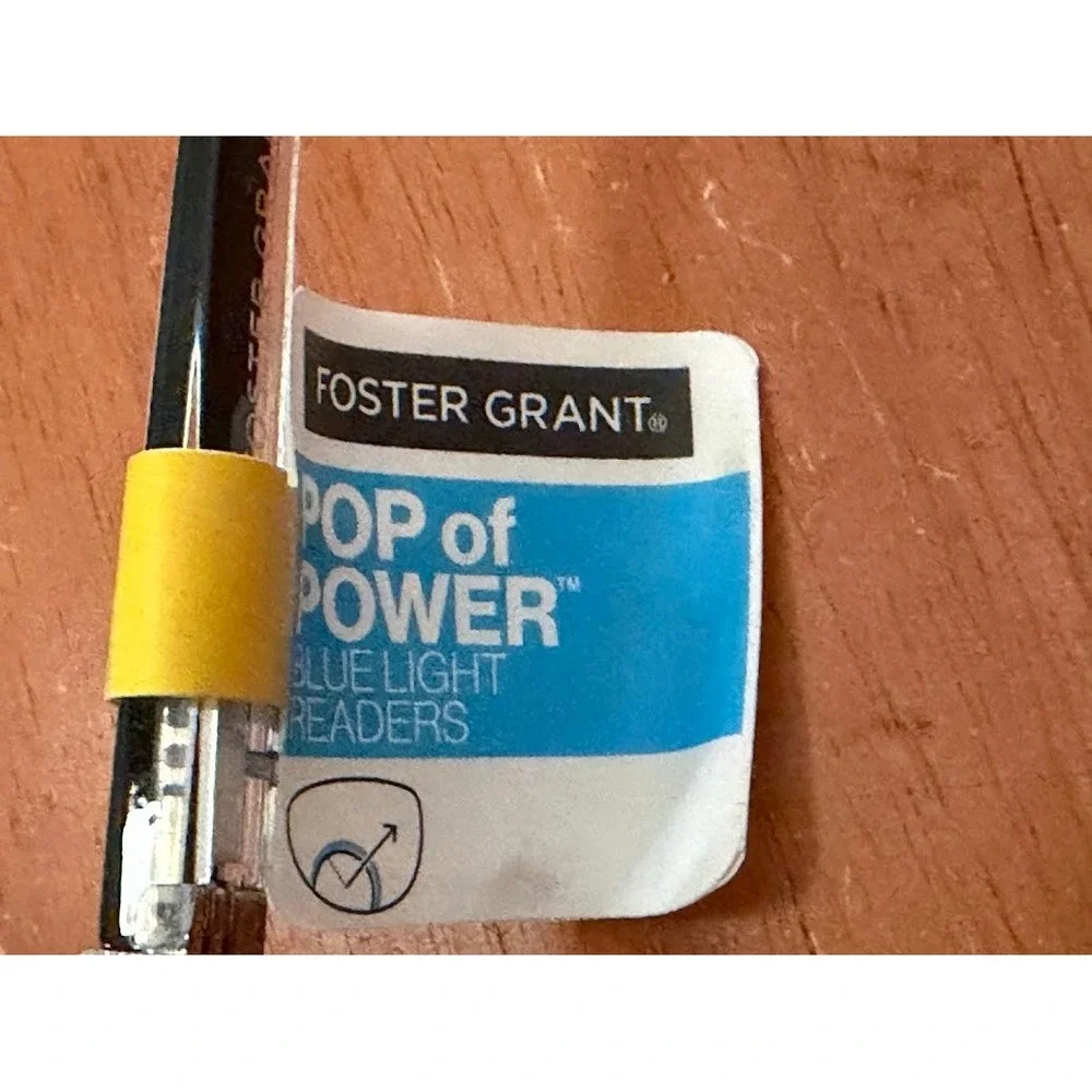 Foster Grant Tristan BLK Blue Light Readers +2.00 Black Clear Frames TG0721